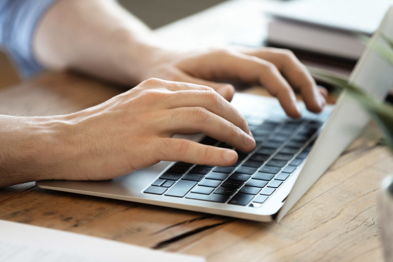 UX/UI-Designer (m/w/d)